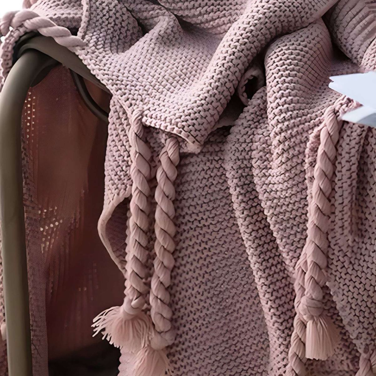 GENERICO - MANTA MODELO CHENILLE CON FLECOS DE SOGA PARA CAMA O SOFA M3