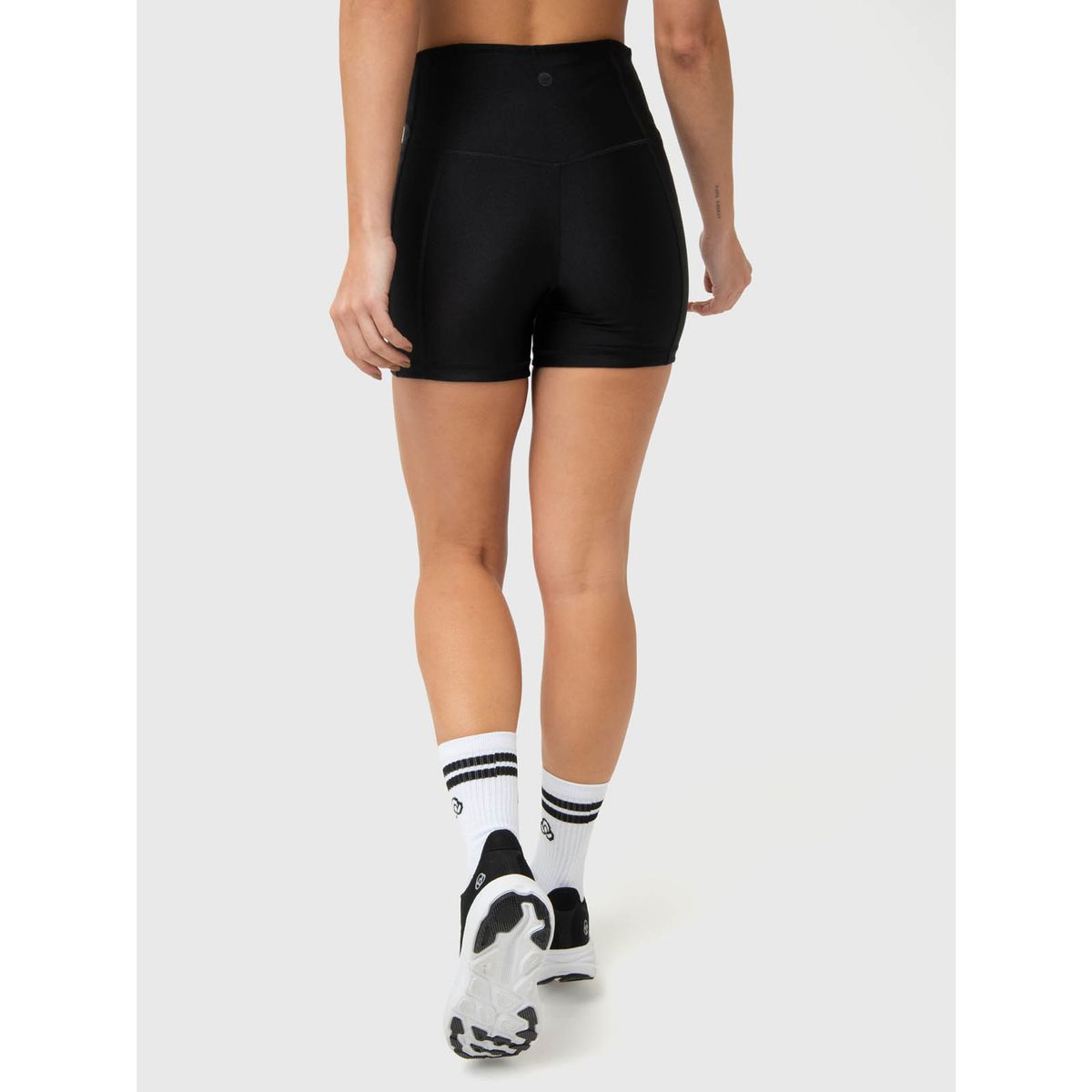 BSOUL - Short Mujer Shiny Negra BSOUL