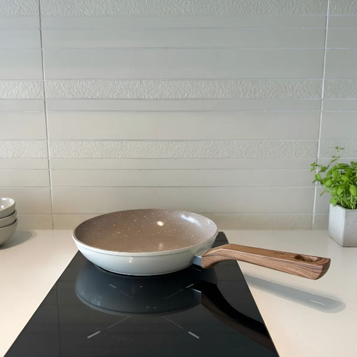 GENERICO - Sarten 26 revestimiento ceramico antiadherente 1,5 Litros apta induccion MALIBÚ