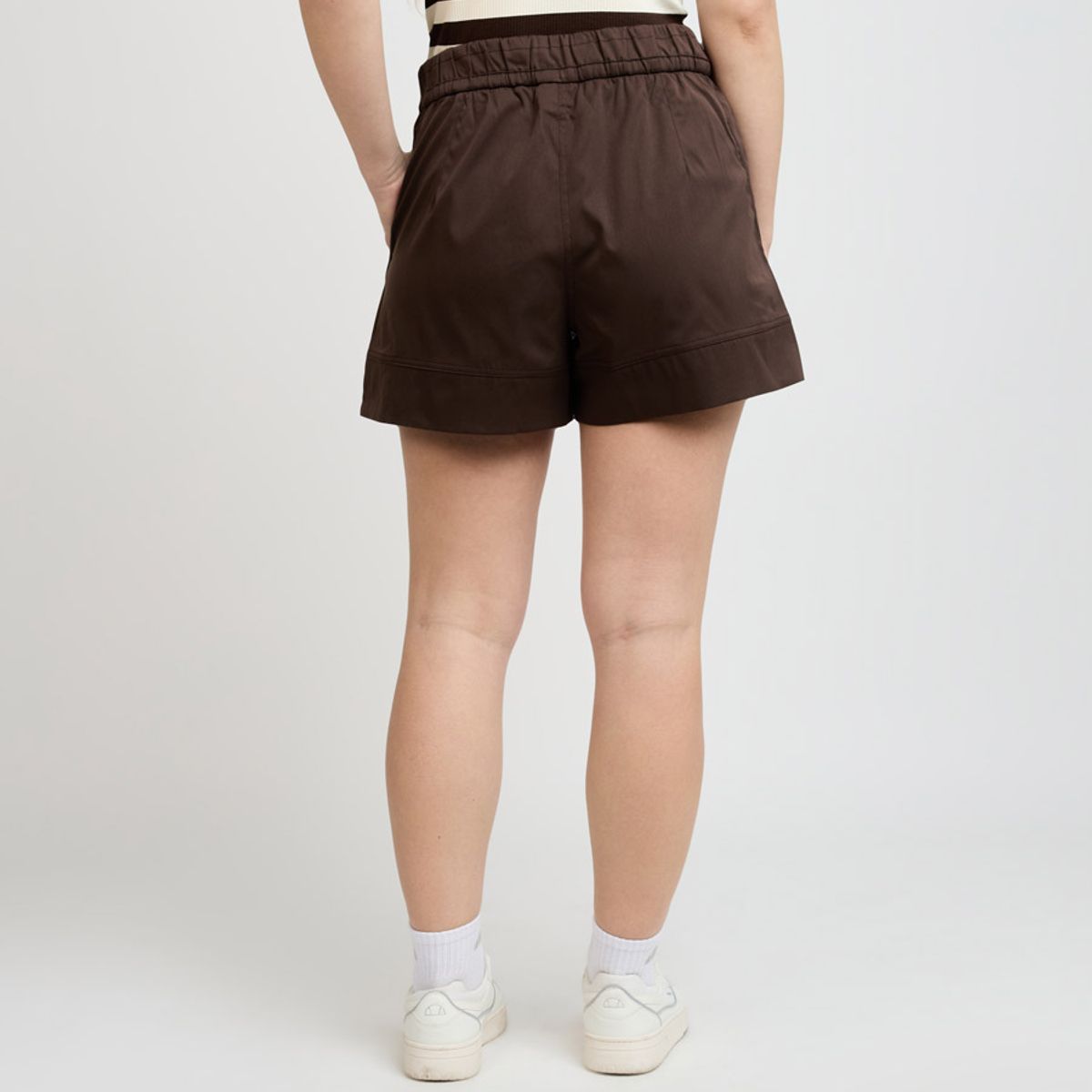 ELLESSE - SHORT MUJER ELLESSE LOURDES CAFÉ OSCURO