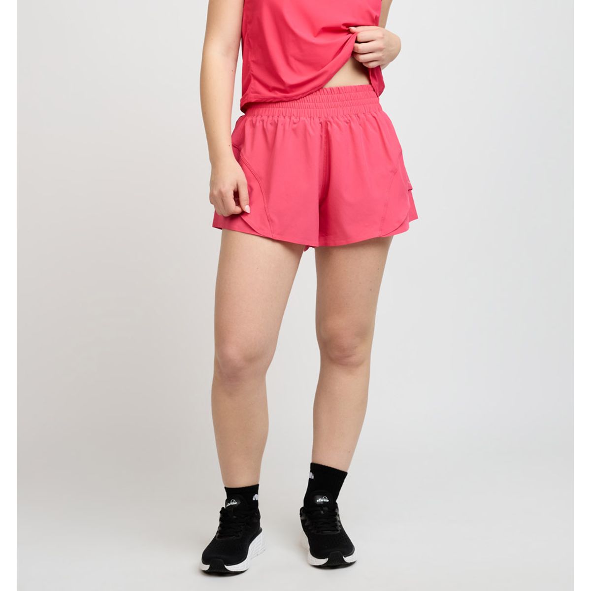 ELLESSE - SHORT MUJER ELLESSE RUMANIA FUCSIA