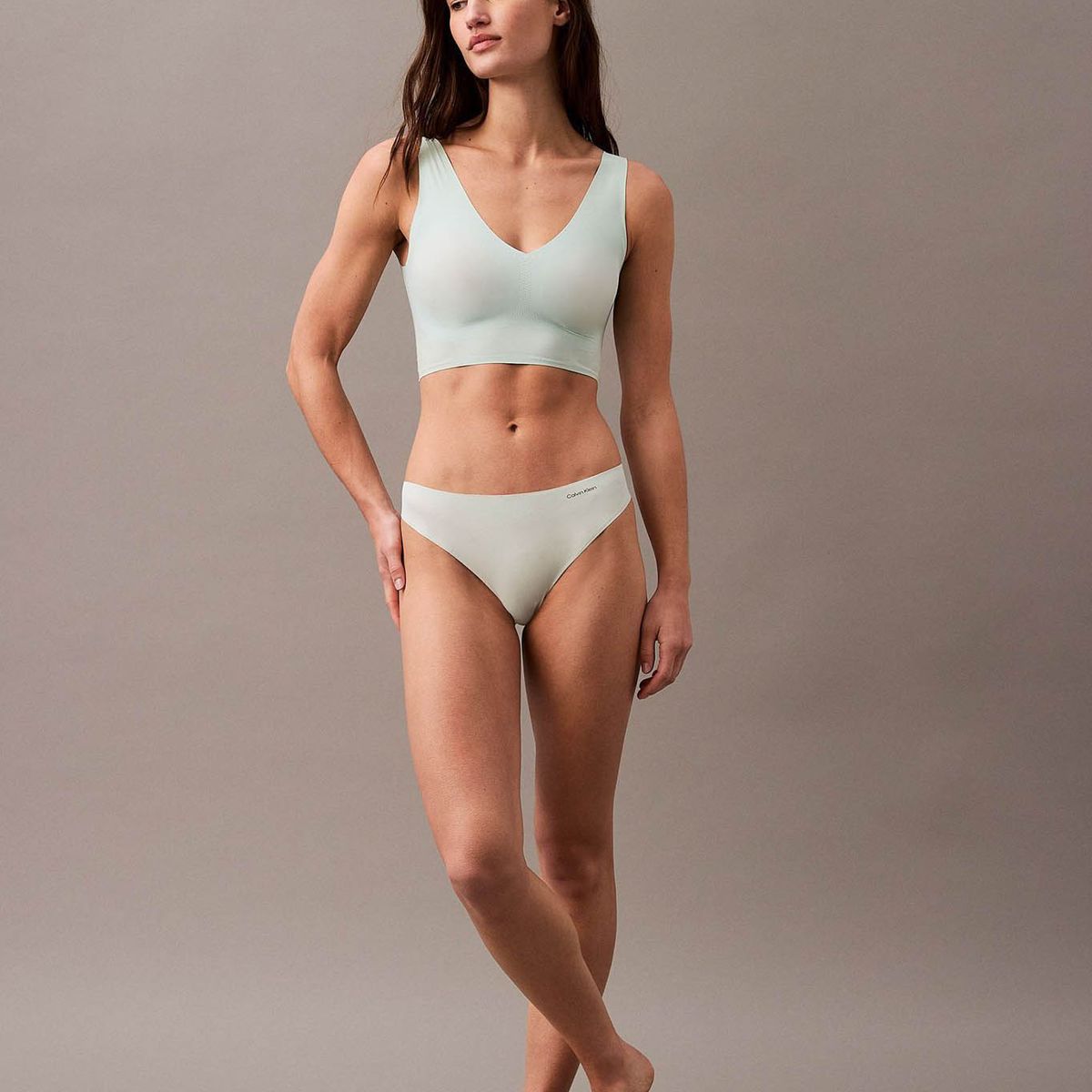 CALVIN KLEIN - Colaless Invisible Verde Calvin Klein