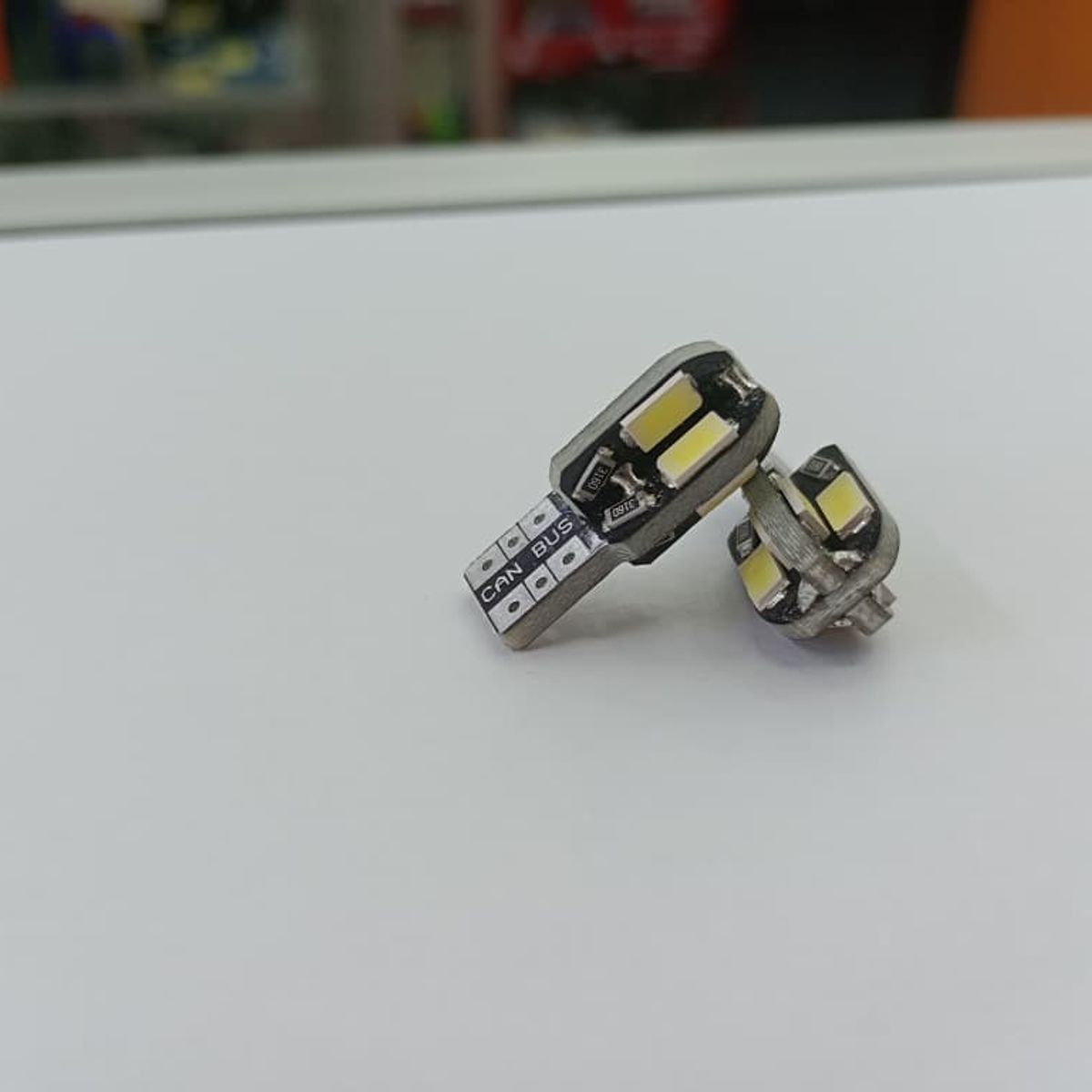 GENERICO - Par ampolletas led T10 W5W colita de pez antierror canbus 8led 12v