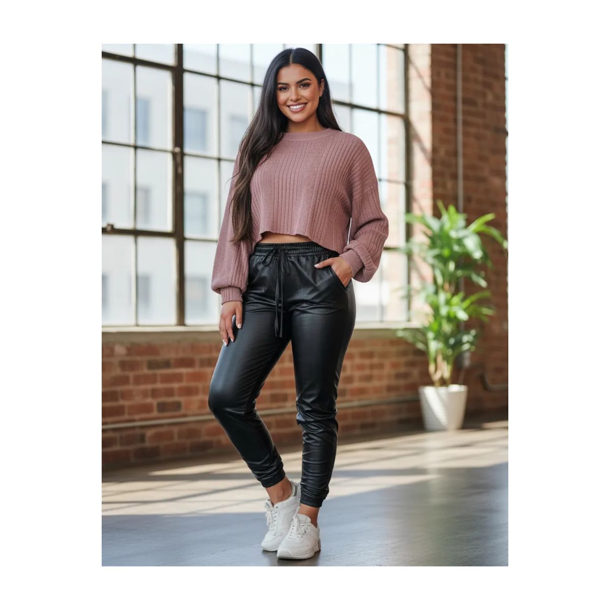 LOOK SHOP - Jogger Pantalón Calza Ecocuero Simil Cuero Pescador Latex 00