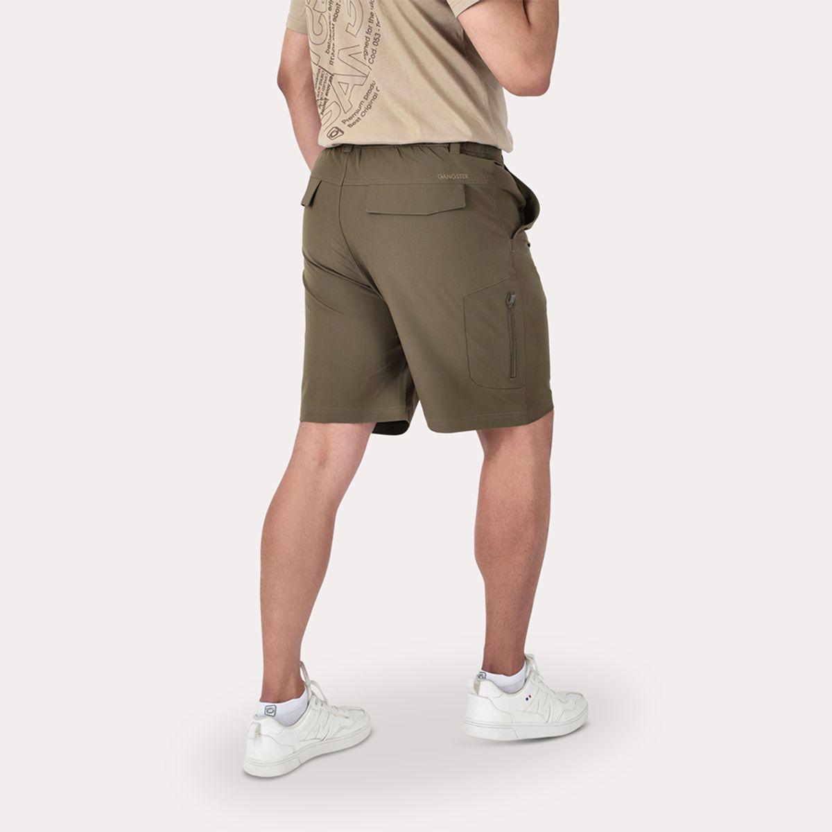 GANGSTER - Bermuda Elasticado Clark Verde Oliva Gangster