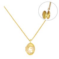 Relicario Lilian luna estrella zirconias Chapado en oro 18k