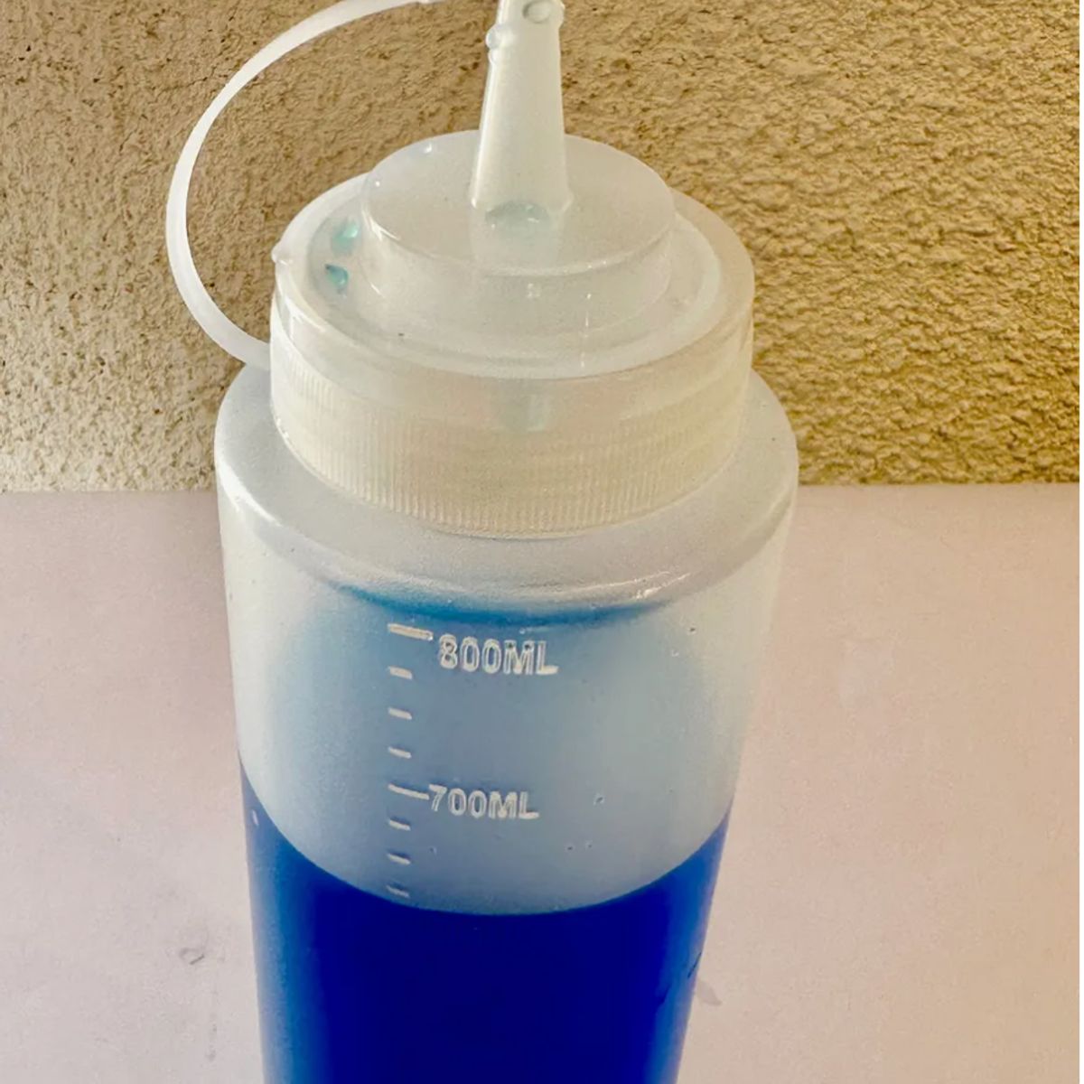 REYPLAST - Dispensador Salsero 800 Ml Mayonesa Aceite Blanco