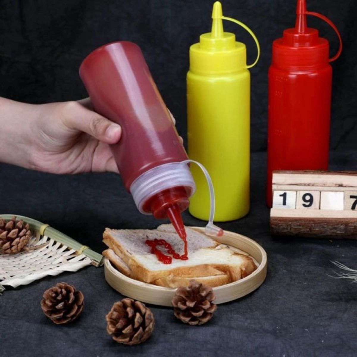 COOK IN - Set 6 Botella Dispensadora Salsa Graduada Roja 350 Ml