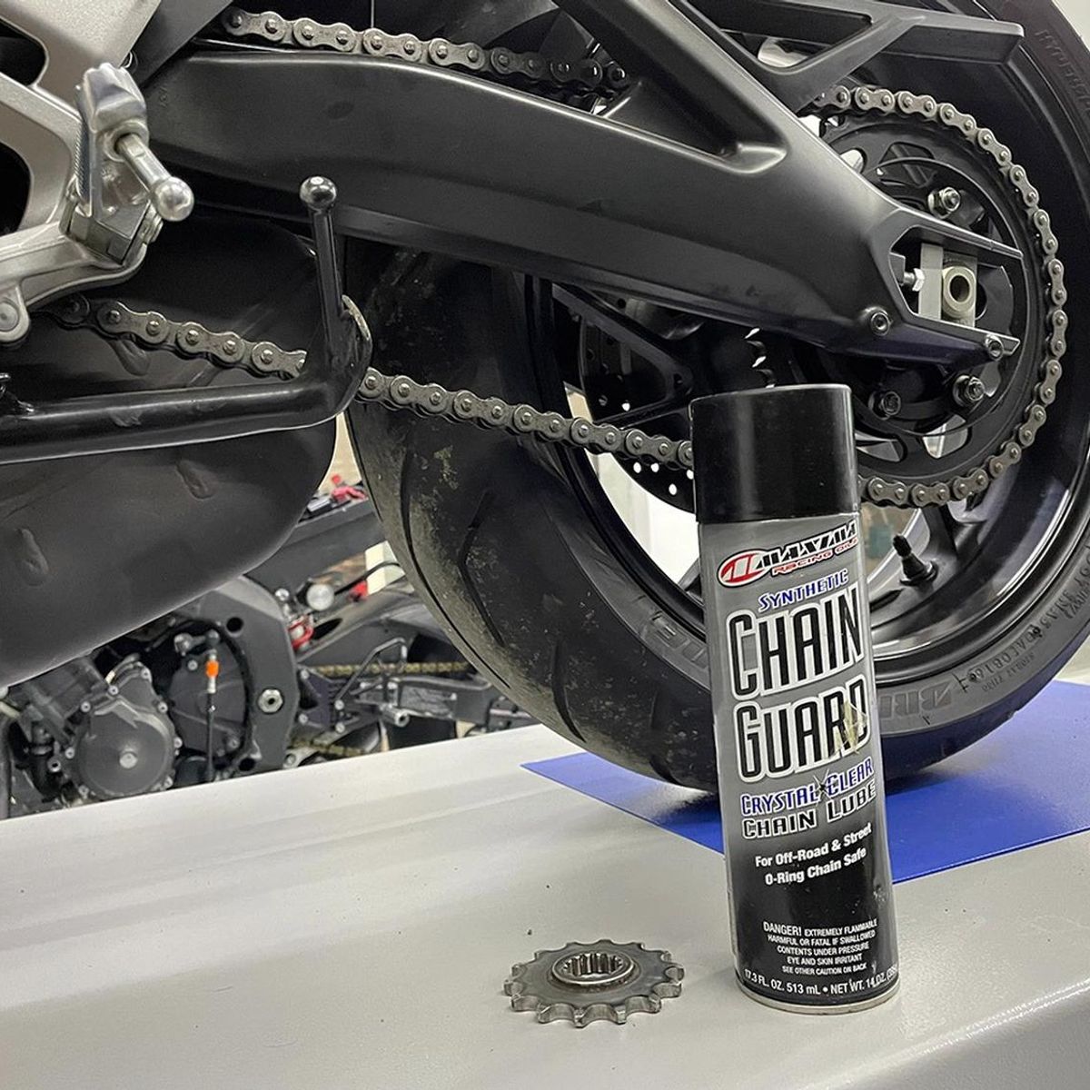 GENERICO - Kit Lubricante + Desengrasante + Cepillo Para Moto Maxima