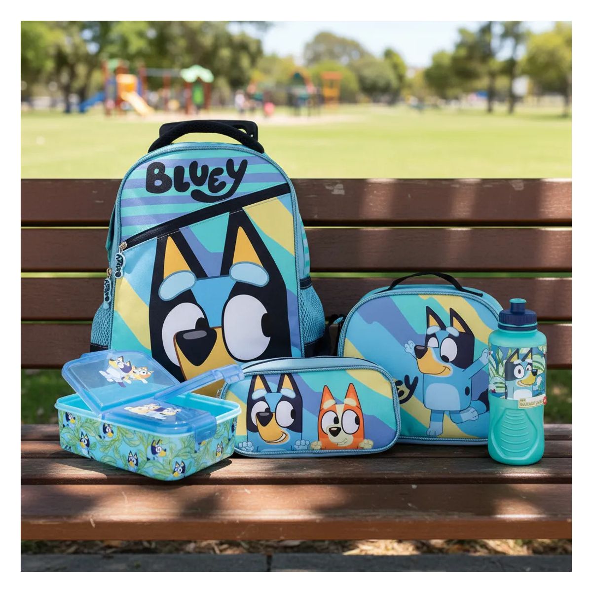 BLUEY - Set Mochila Escolar con ruedas Bluey + Accesorios 2