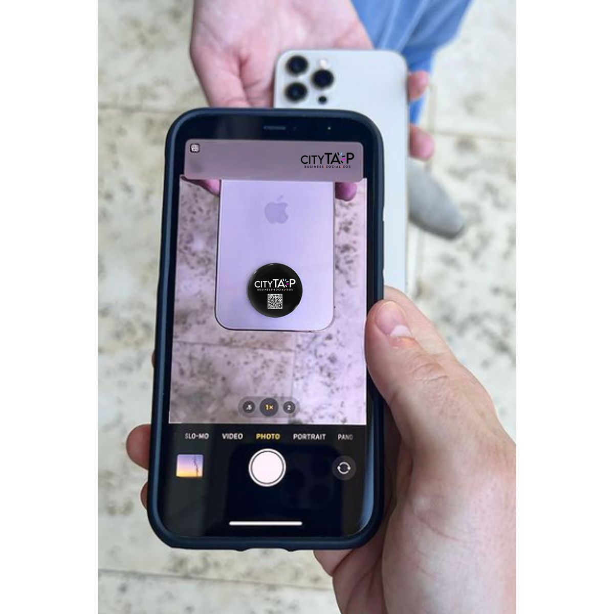 GENERICO - DOMO PARA NETWORKING NFC Y QR