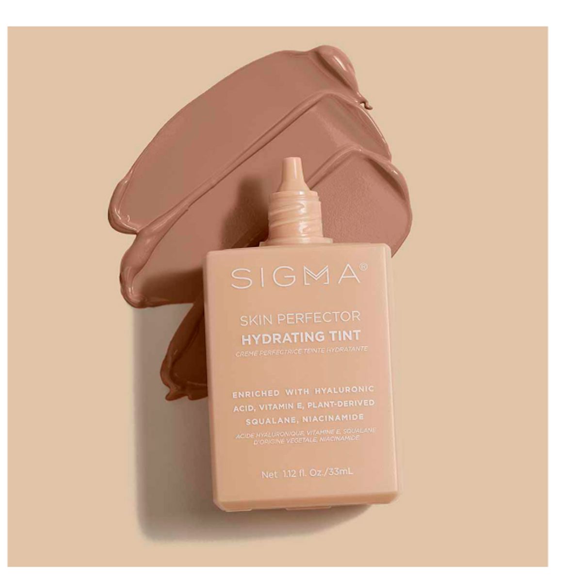 SIGMA BEAUTY - Base con color Skin Perfector Hydrating Tint tono 4 Medium Beige  30 ml