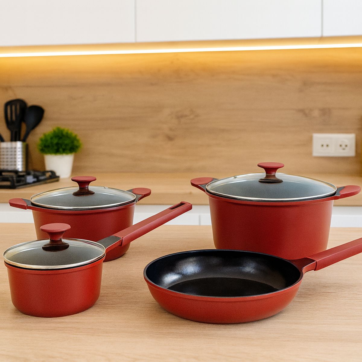 KITCHENWARE - BATERIA DE COCINA 7 PIEZAS ALUMINIO FUNDIDO BERRIES