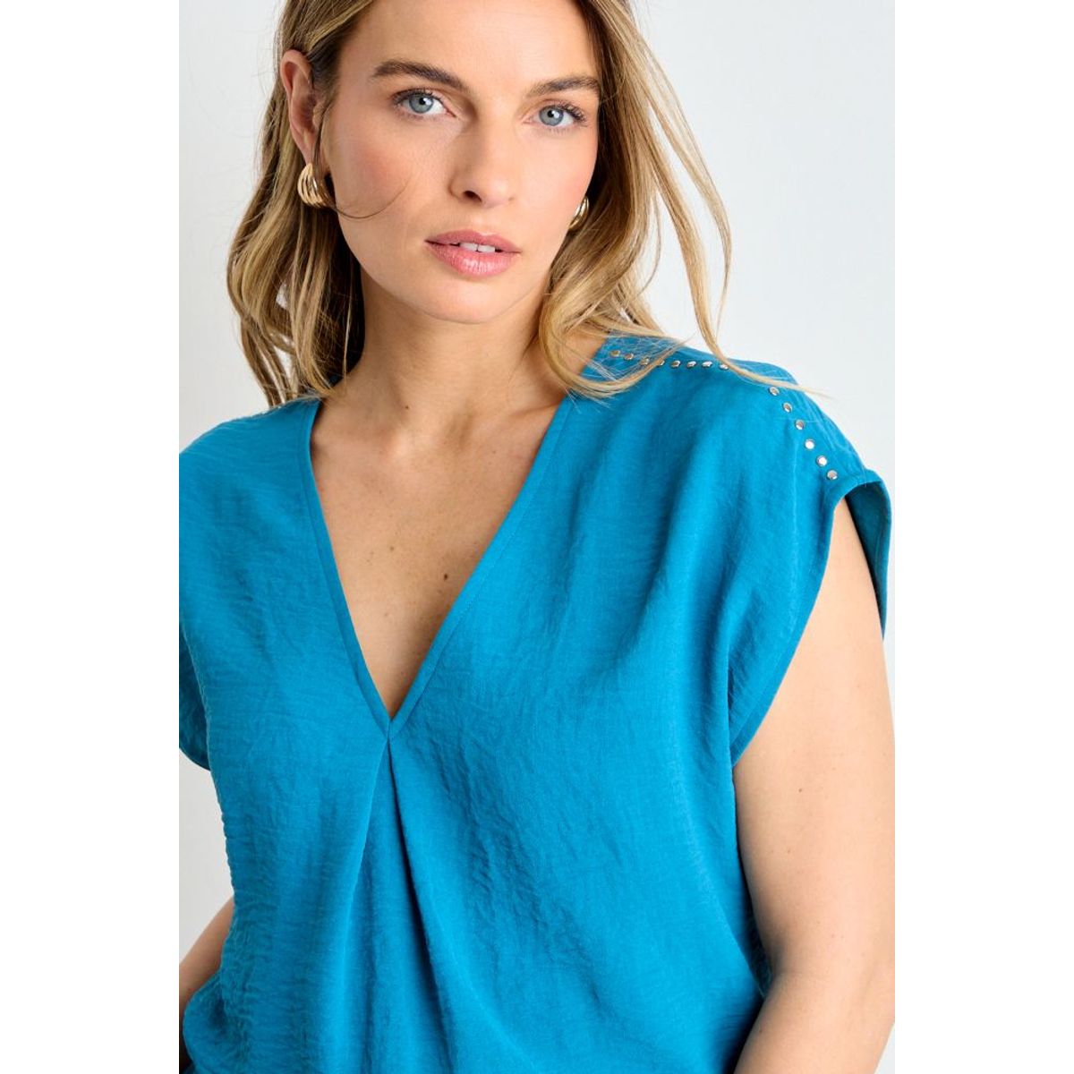 ASH - Blusa Lisa Escote En V Mujer Azulino Ash