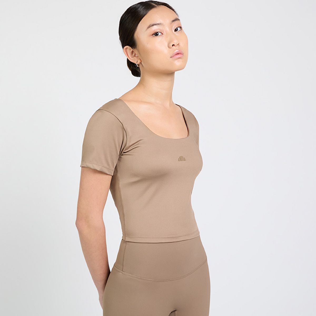 ELLESSE - POLERA MUJER ELLESSE ILO ARENA