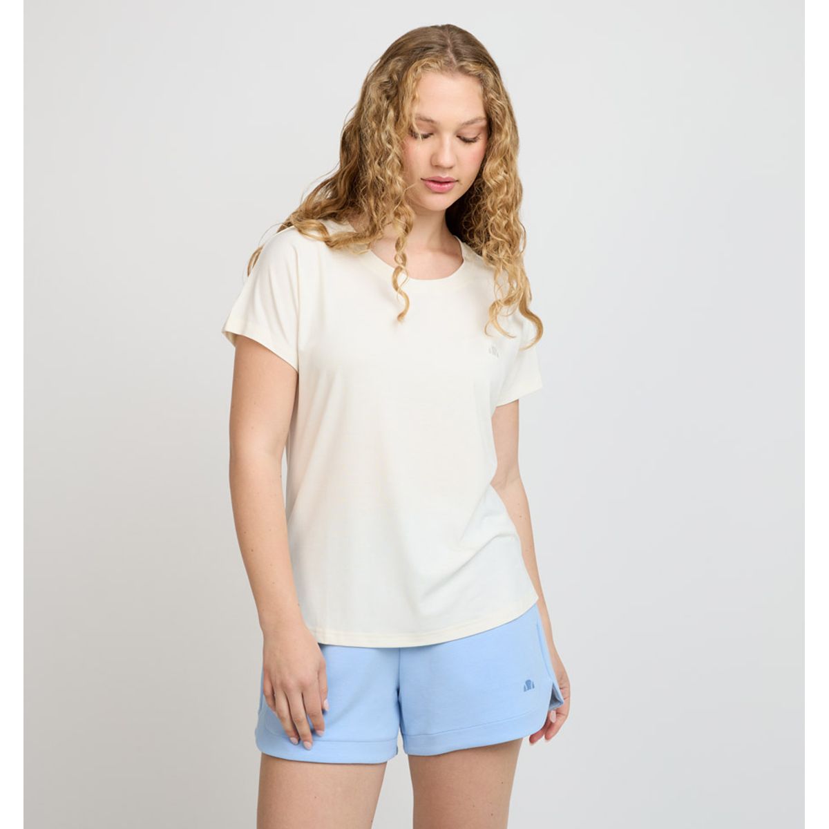 ELLESSE - POLERA MUJER ELLESSE LIBERTAD CREMA