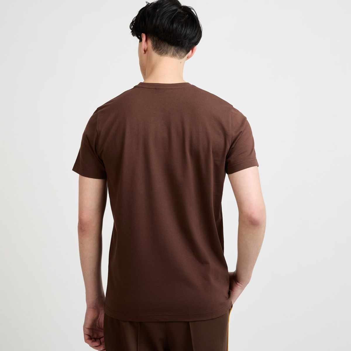 ELLESSE - POLERA HOMBRE ELLESSE BILLI CAFÉ