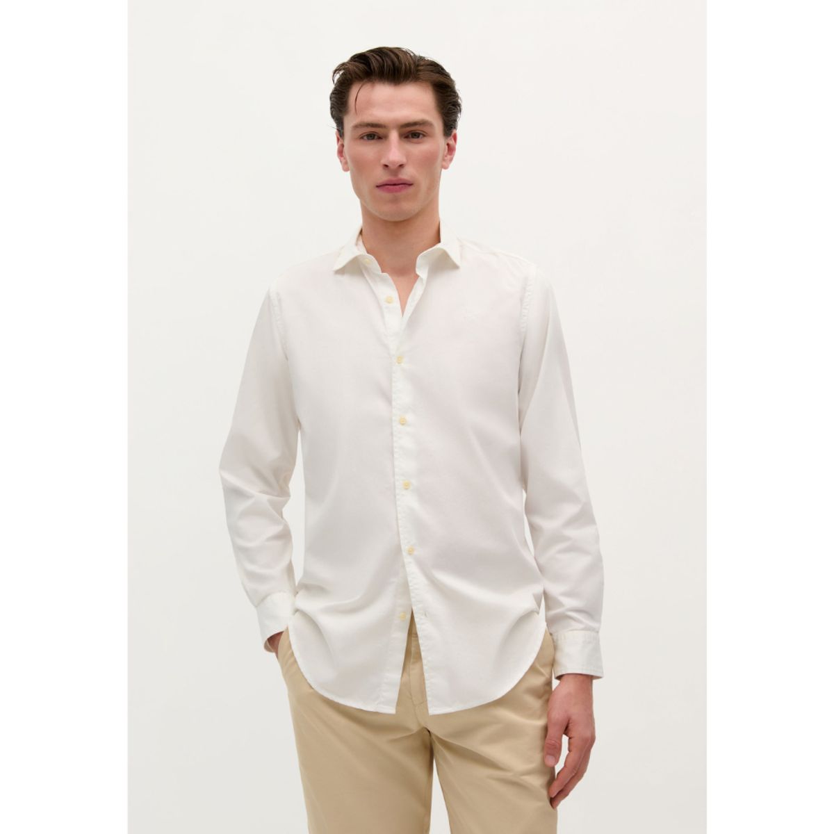 SCALPERS - CAMISA CALAVERA BORDADA TONO