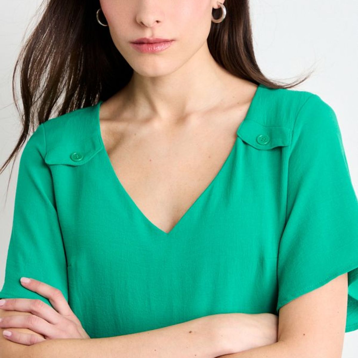 IO - Polera Manga Corta Mujer Verde Oliva Io