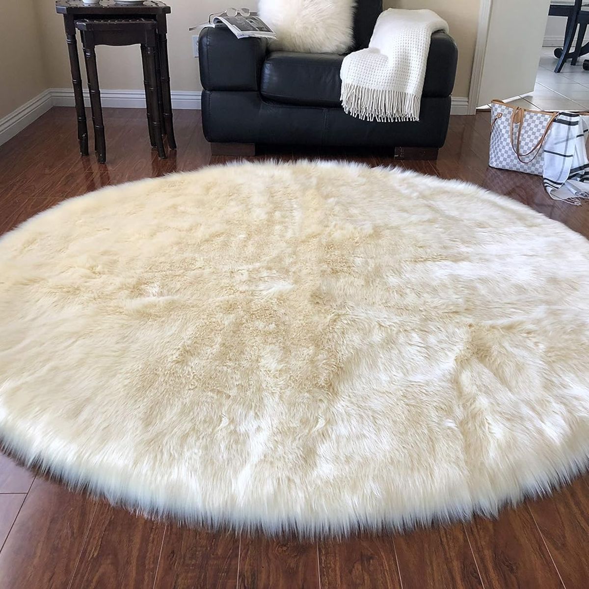 DIANA - ALFOMBRA PELUDA REDONDA DE 120CM DE DIAMETRO COLOR BEIGE