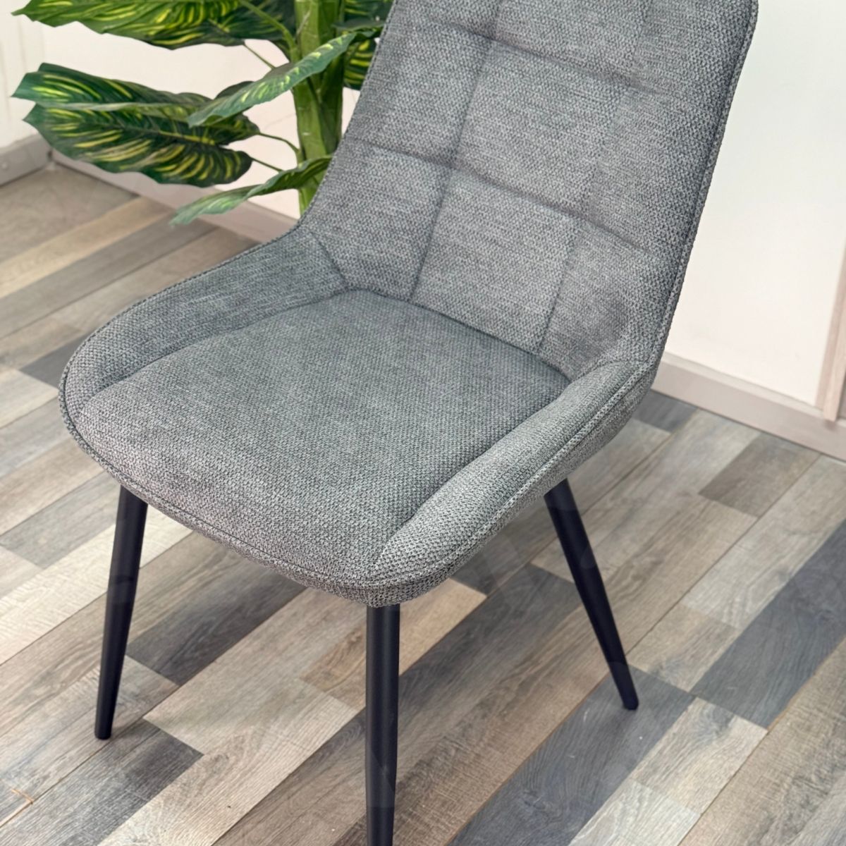 HABITA2 CHILE - Silla Tapizada Moderna Merichair Black