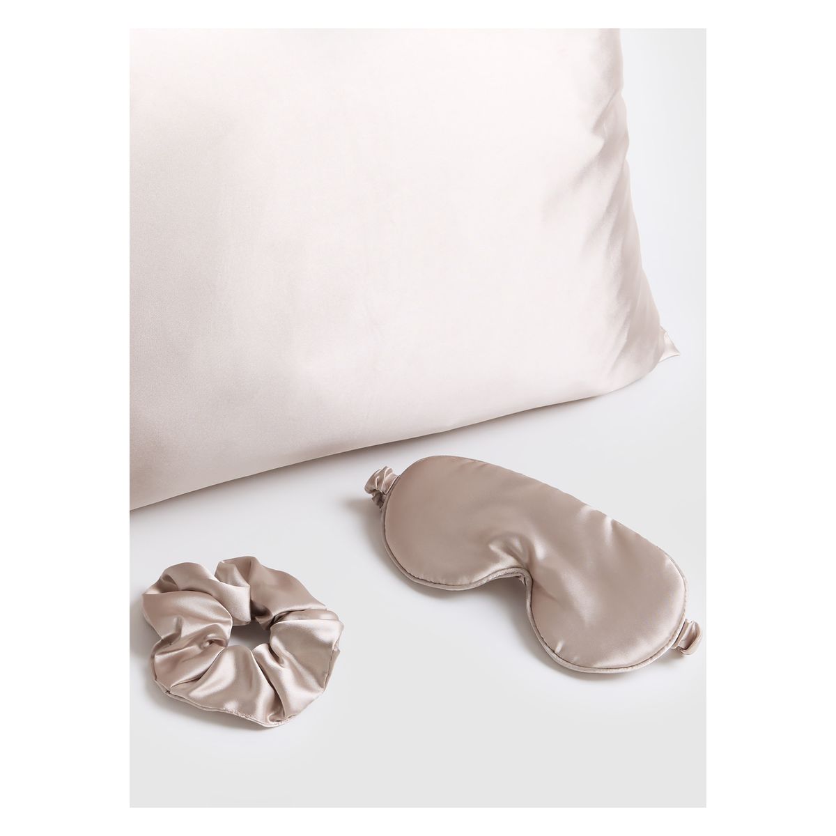 LOUNGE - Set Para Dormir Self Care LOUNGE