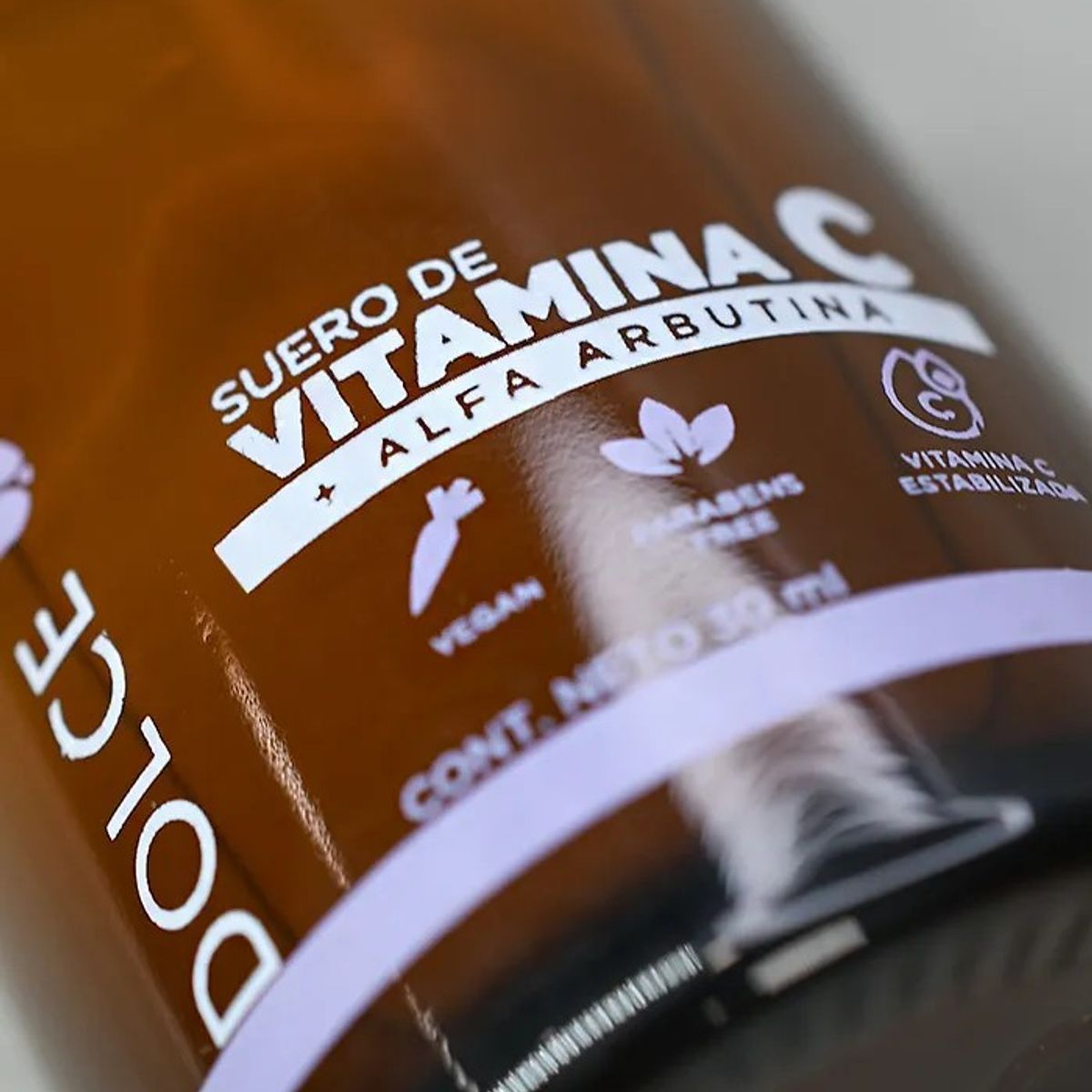 DOLCE BELLA - SUERO DE VITAMINA C + ALFA ARBUTINA