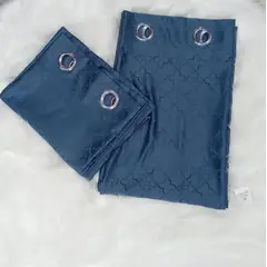 DIANA - CORTINAS DE SATIN OJALES METALICOS 140CM X 230CM 2 PAÑOS COLOR AZUL OSCURO CON DISEÑO TREBOL