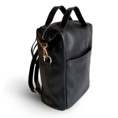 Imagen 2 del producto Mochila de cuero modelo MATILDE Negro