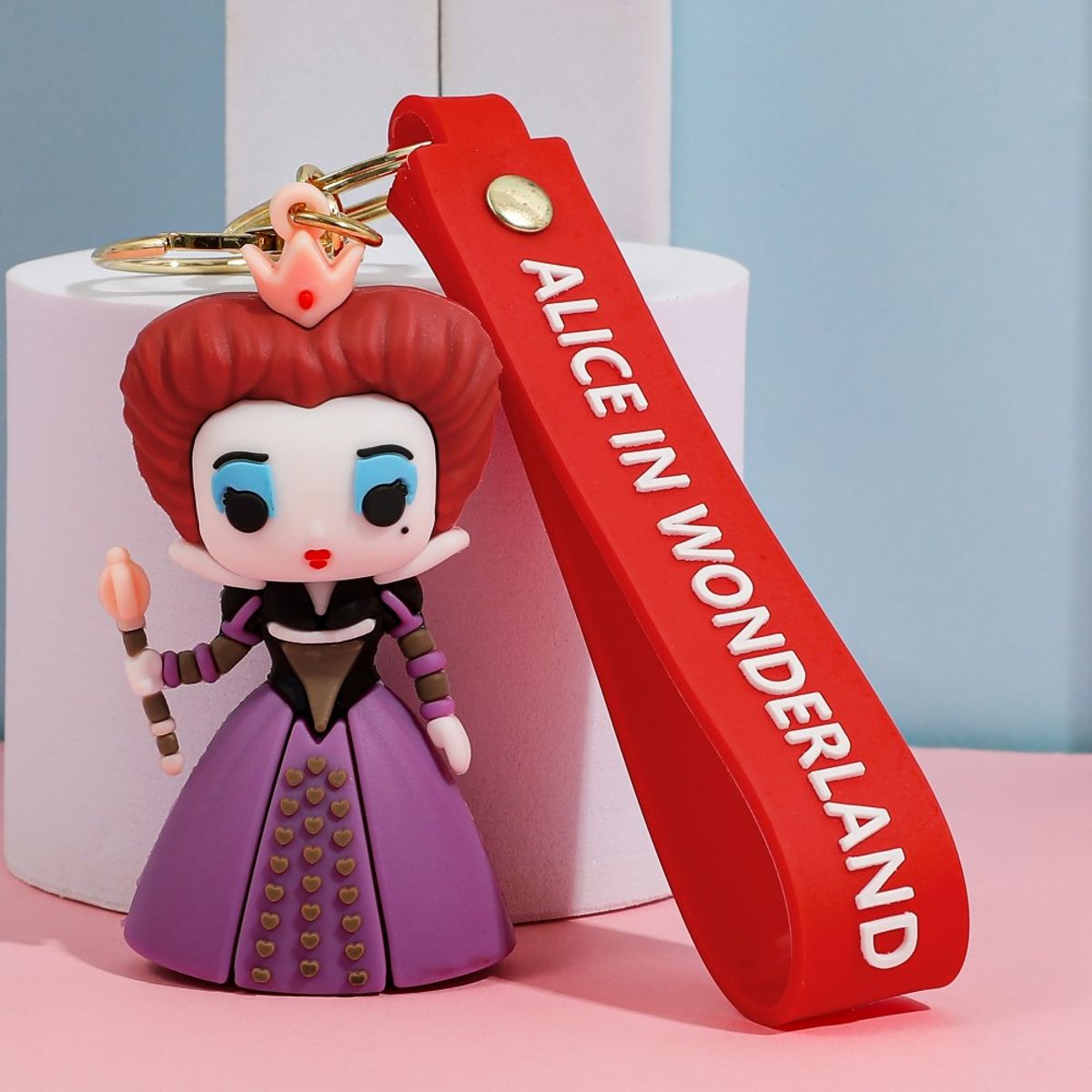 GENERICO - Llavero Xl Silicona reina de corazones Alicia