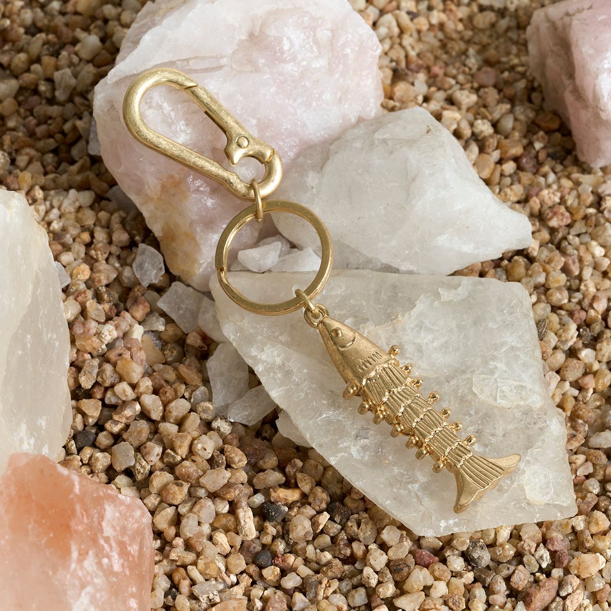 LOUNGE - Llavero Pescado Tesoros By Mariaguldman