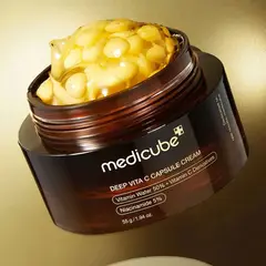 MEDICUBE - Crema Iluminadora Vitamina C Cápsulas Cosmético Coreano 55 g