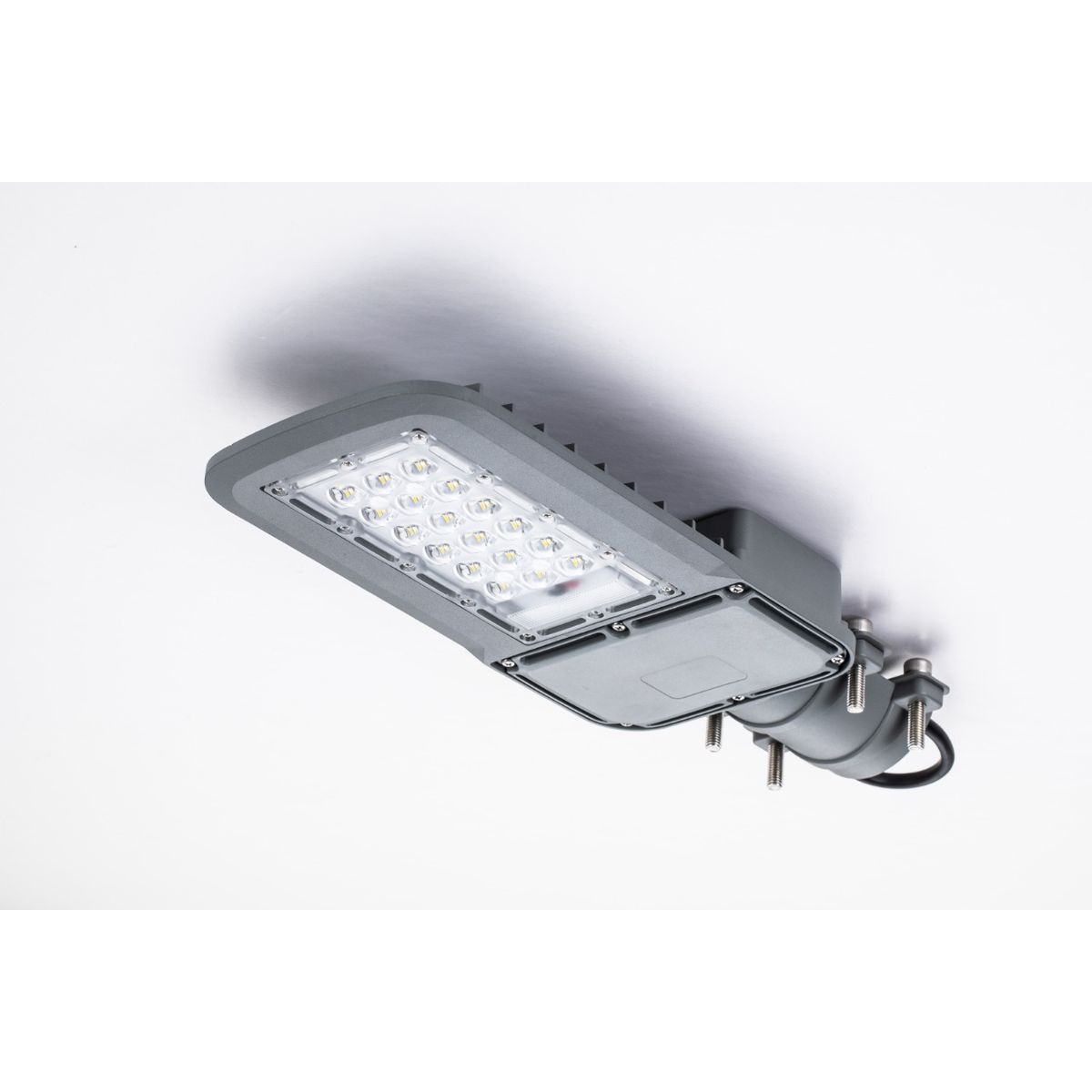 WANT - LUMINARIA PUBLICO PUBSTREET 60W 5000K.