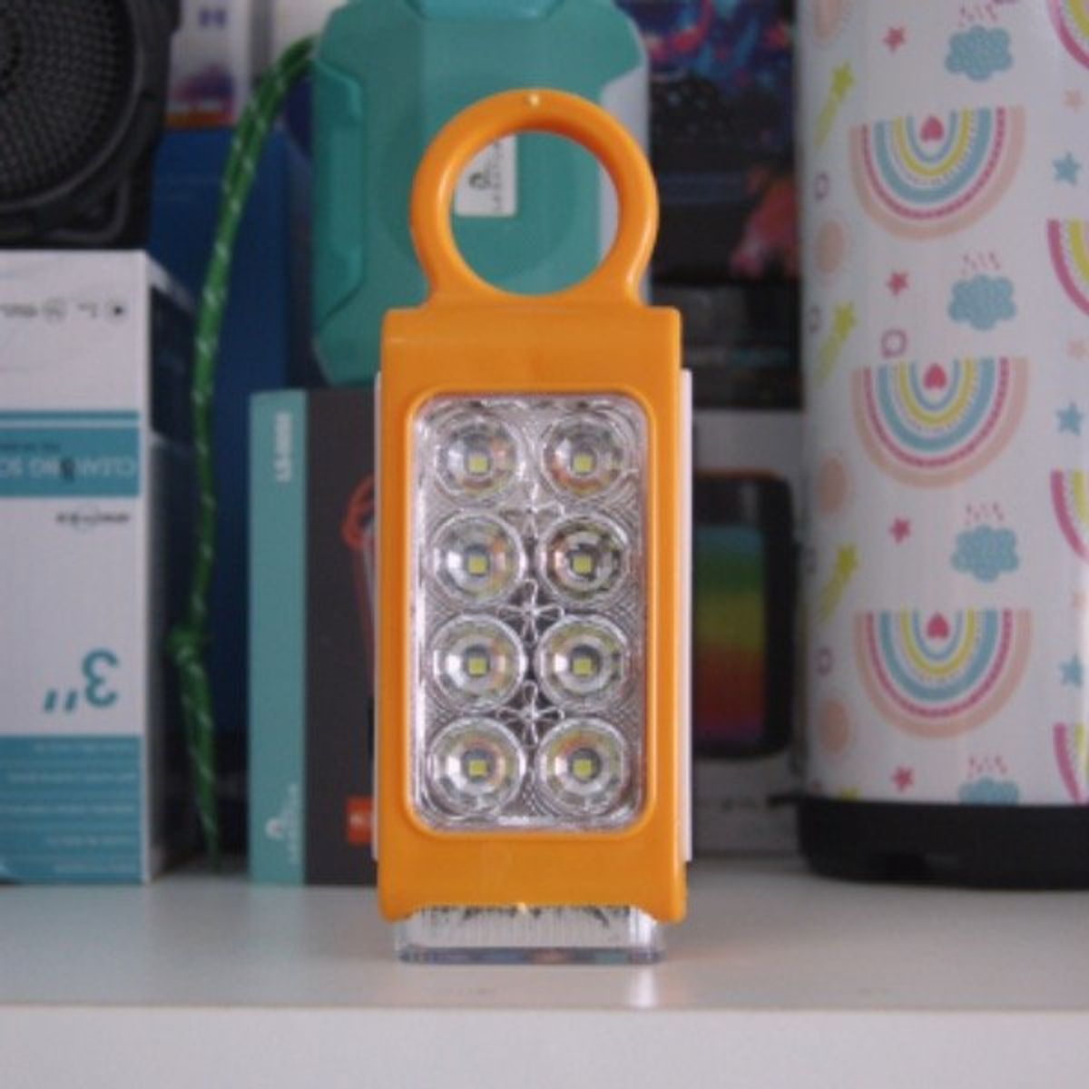 GENERICO - LINTERNA LED CHICA O LUZ DE EMERGENCIA PORTATIL  8 + 1 LED