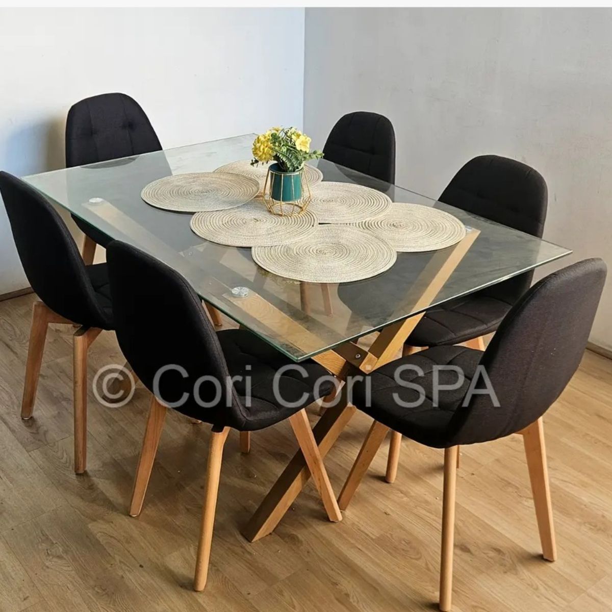 CORI CORI - Comedor Medlock 140x90cm + 6 Sillas Capitonne Lino