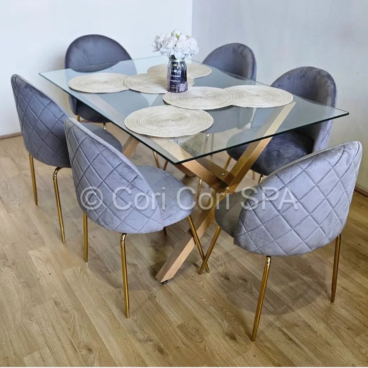 CORI CORI - Comedor Medlock 140x90cms + 6 Sillas Bread Gold Velvet