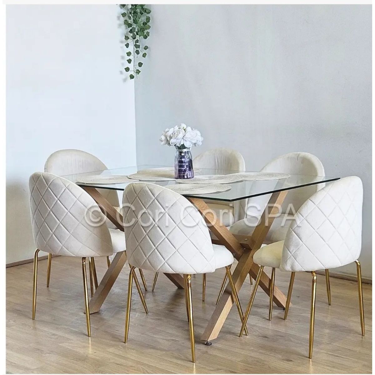 CORI CORI - Comedor Medlock 140x90cms + 6 Sillas Bread Gold Velvet