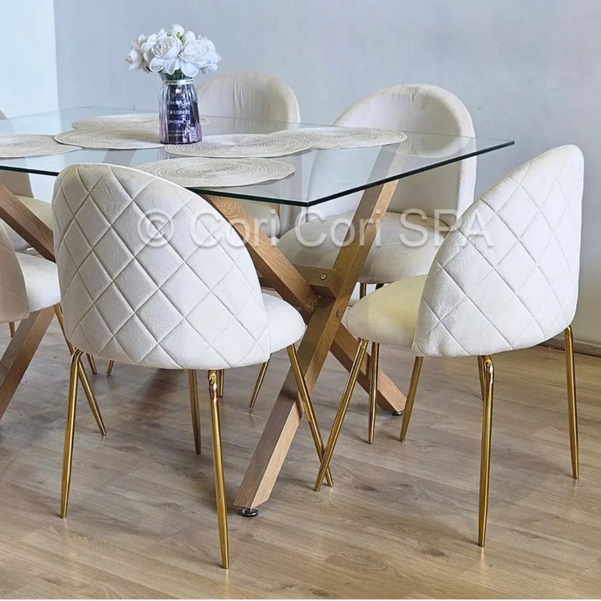 CORI CORI - Comedor Medlock 140x90cms + 6 Sillas Bread Gold Velvet