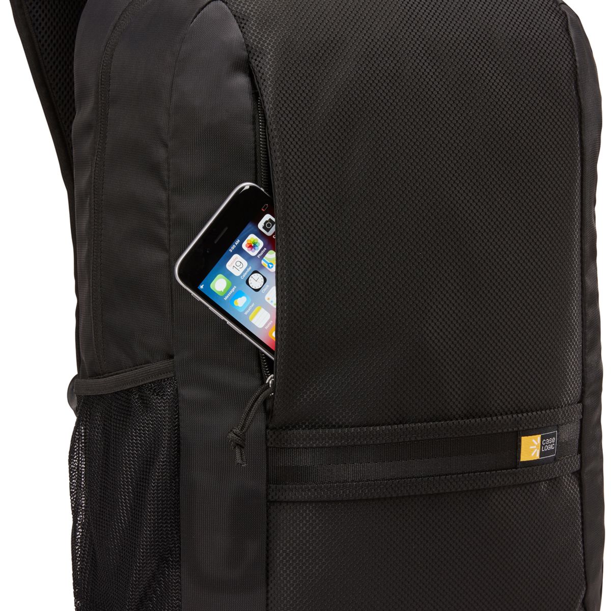 CASE LOGIC - Mochila  para Notebook de 15,6"  Capacidad 20 Lts., negra
