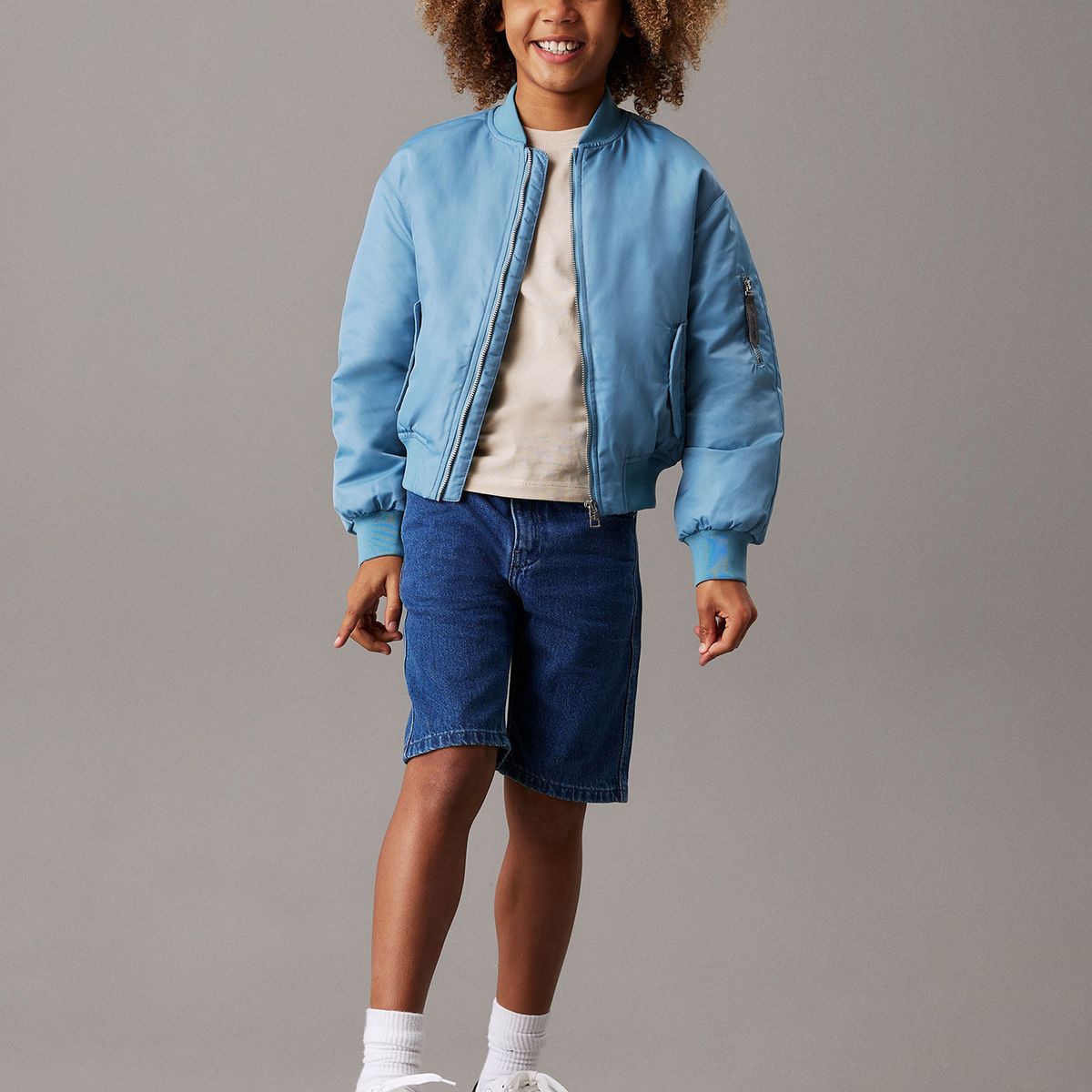 CALVIN KLEIN - Polera Niño Chest Surf Graphic Beige Calvin Klein