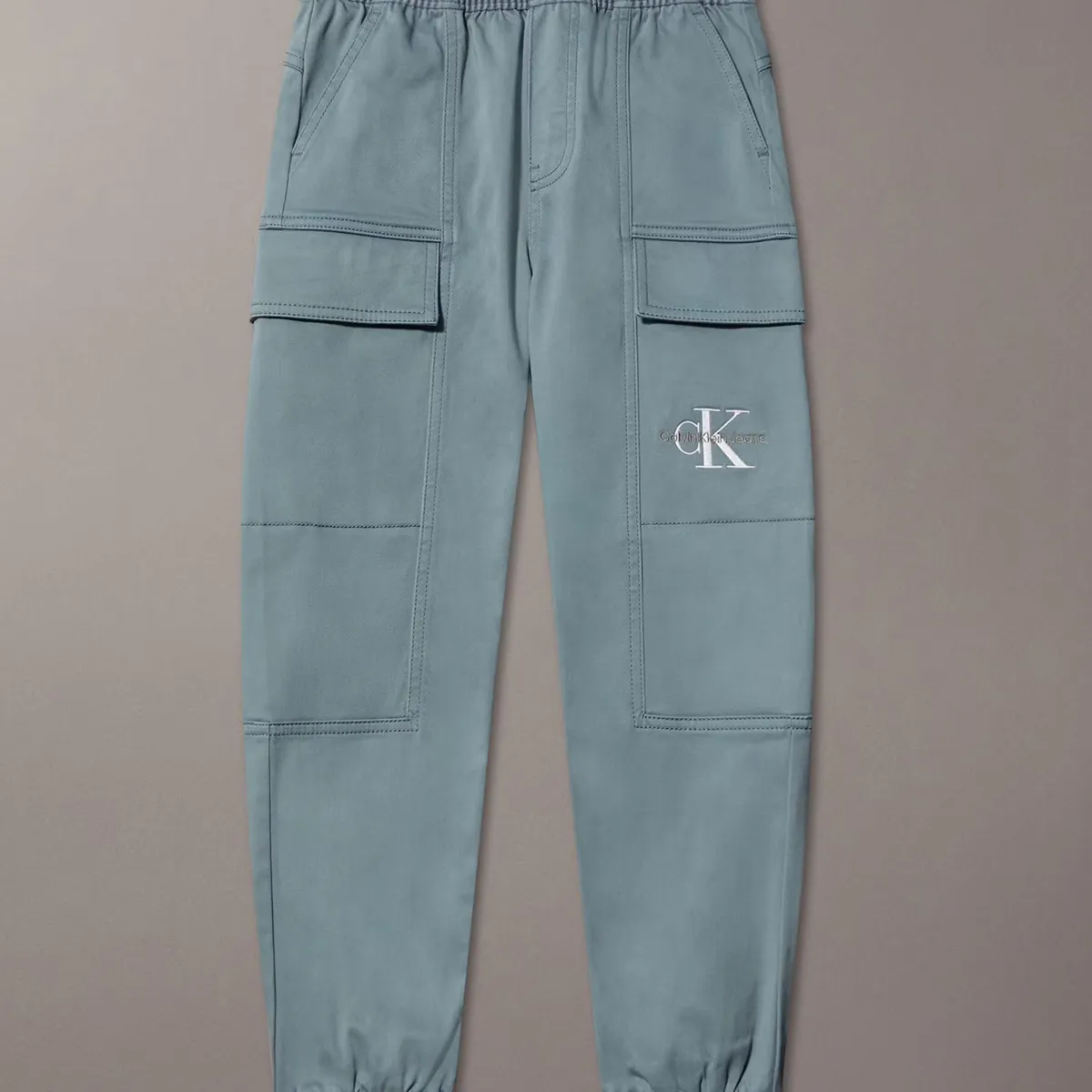 CALVIN KLEIN - Pantalón Niño Cargo Essential Verde Calvin Klein