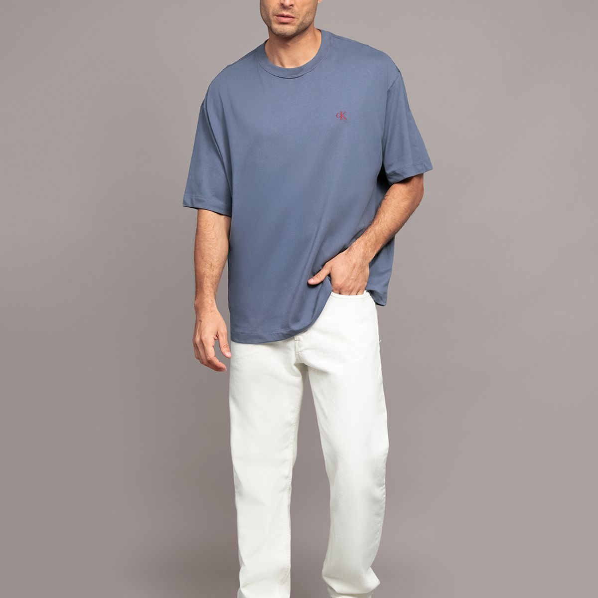 CALVIN KLEIN - Polera Relaxed con Monograma Archive Azul Calvin Klein