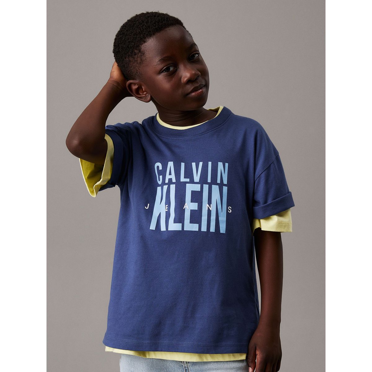 CALVIN KLEIN - Polera Niño Bold Ckj Graphic Azul Calvin Klein