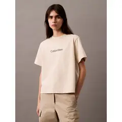 CALVIN KLEIN - Polera Relaxed Logo Estándar Beige