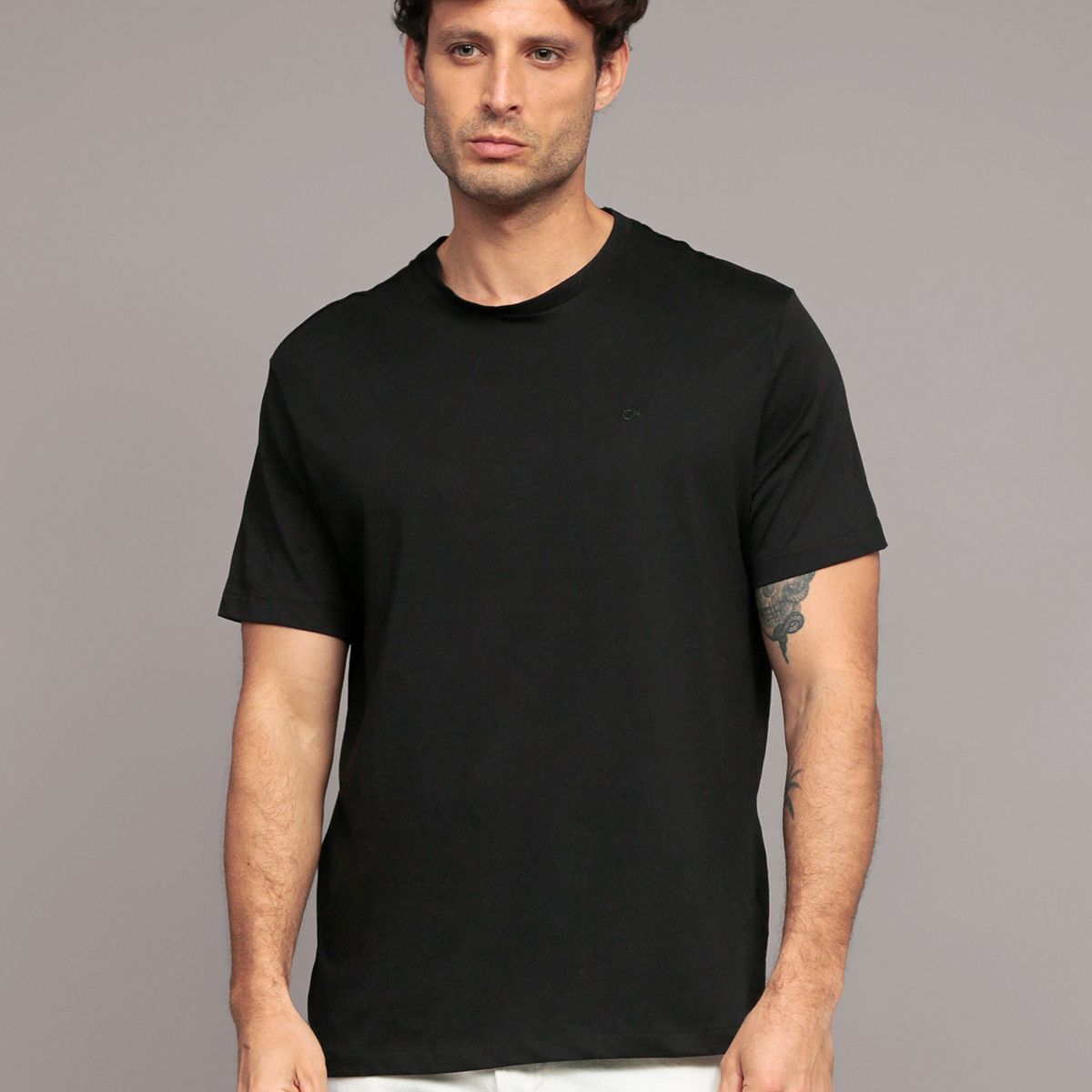 CALVIN KLEIN - Polera Básica Jacquard Negro Calvin Klein