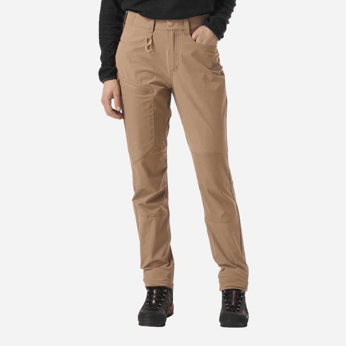 LIPPI - Pantalón Mujer Lennox Q-Dry Slim Fit Pants Canela Lippi