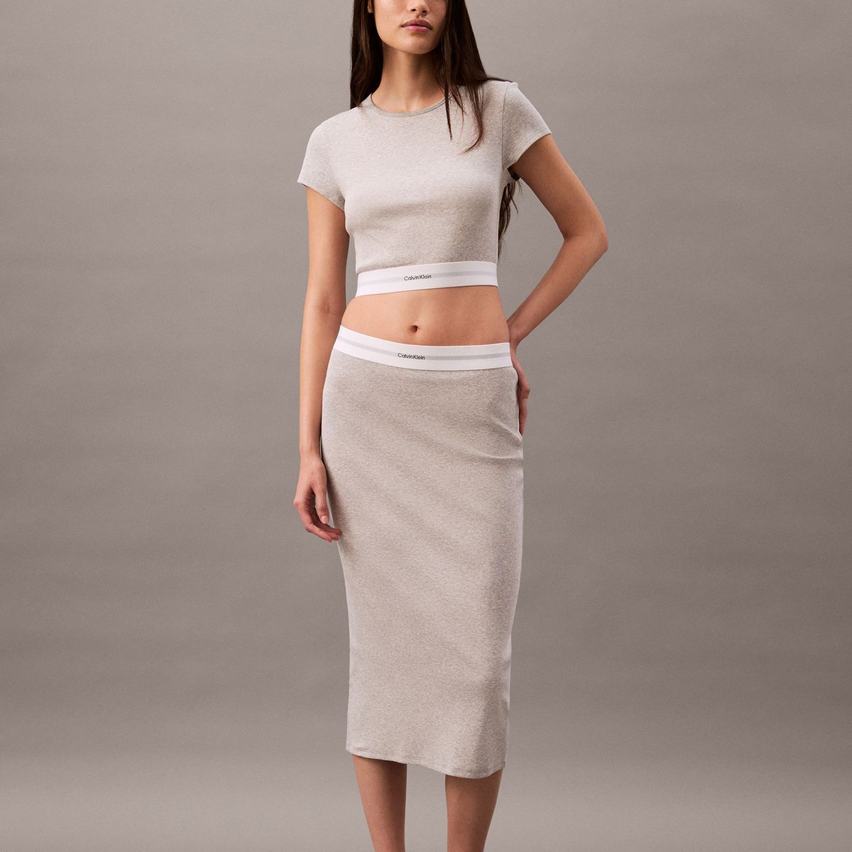 CALVIN KLEIN - Polera de Pijama Rib Crop Gris Calvin Klein