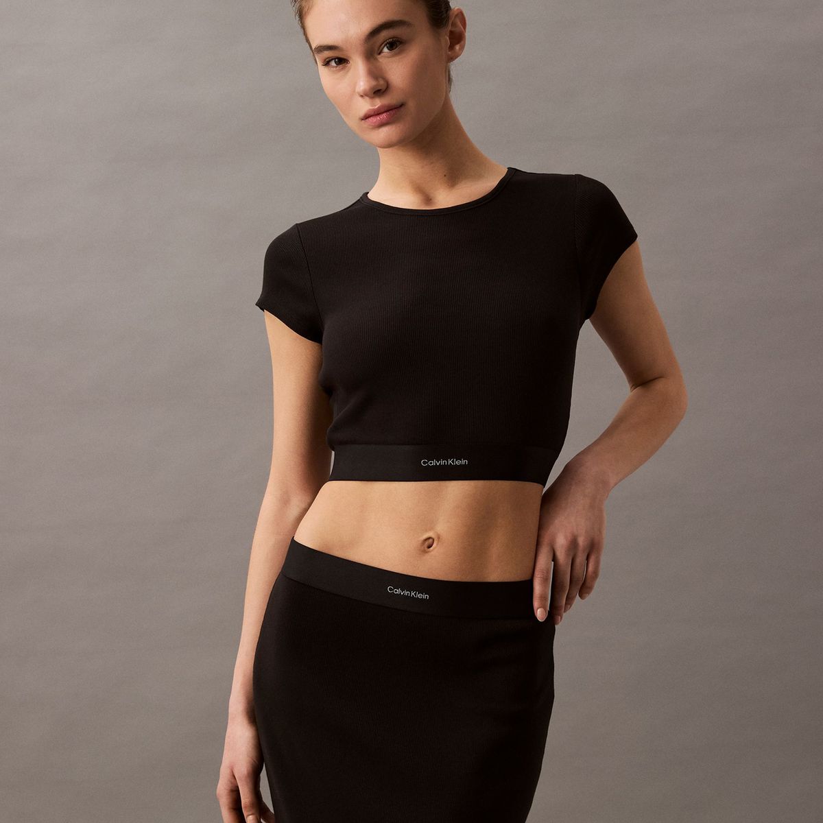 CALVIN KLEIN - Polera de Pijama Rib Crop Negro Calvin Klein