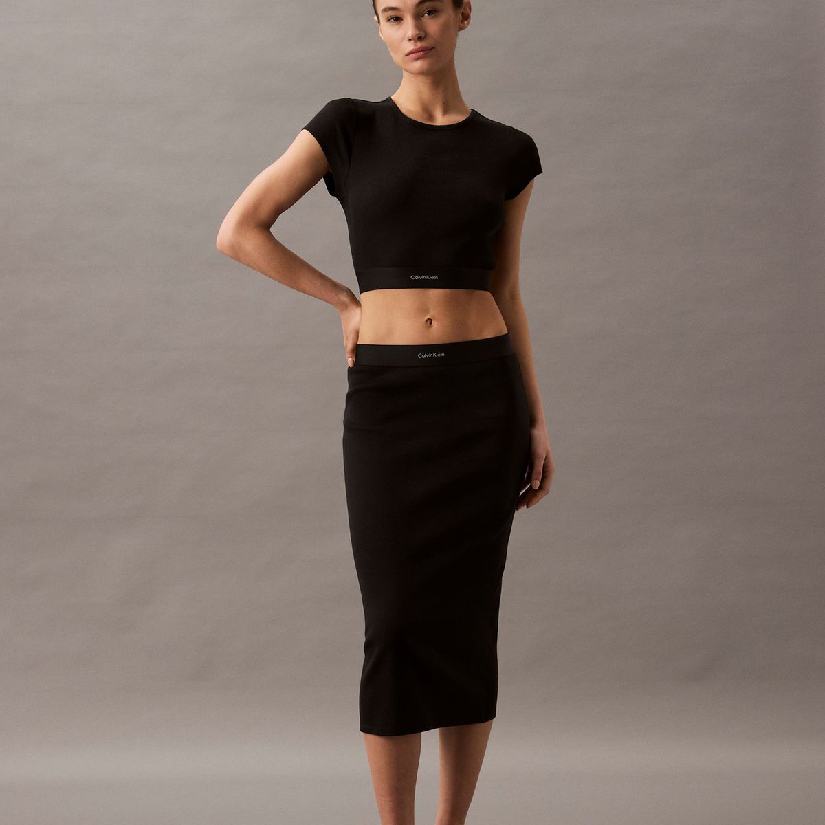 CALVIN KLEIN - Polera de Pijama Rib Crop Negro Calvin Klein