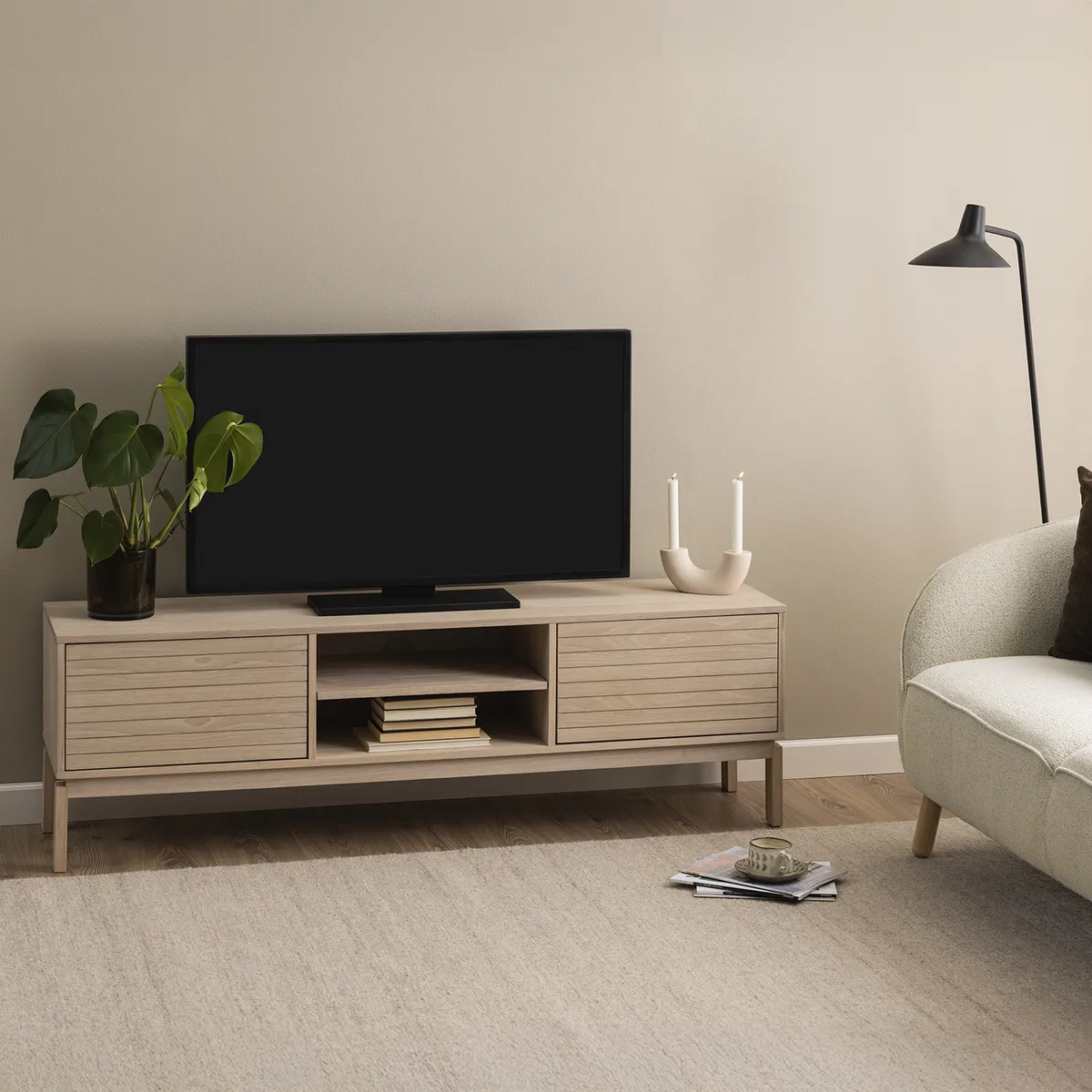 FORM DESIGN - Rack TV Linley Natural Form